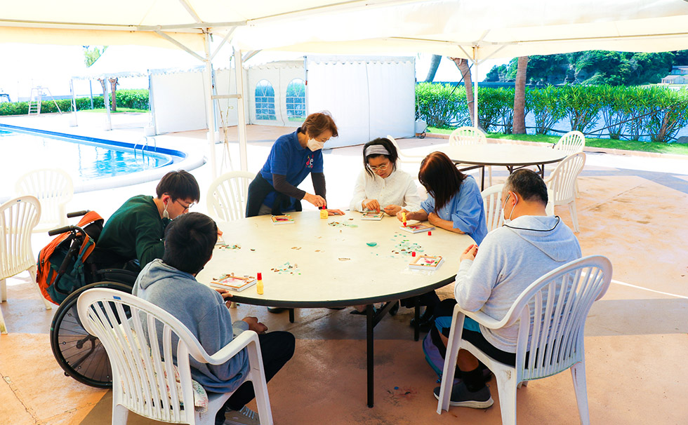 アールドヴィーブルアカデミー