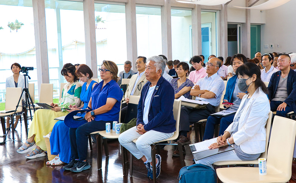 海のシンポジウム