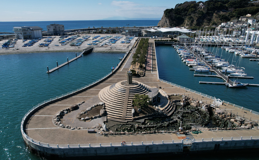 江ノ島ヨットハーバー