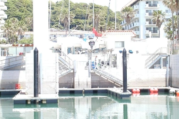 写真：給油バース