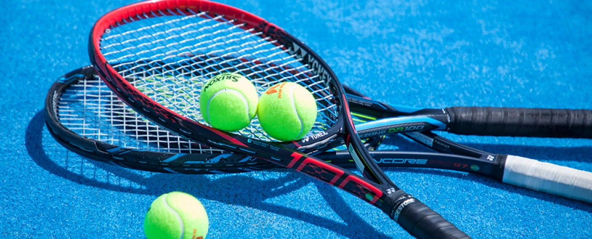 写真:リビエラ逗子マリーナ テニススクール