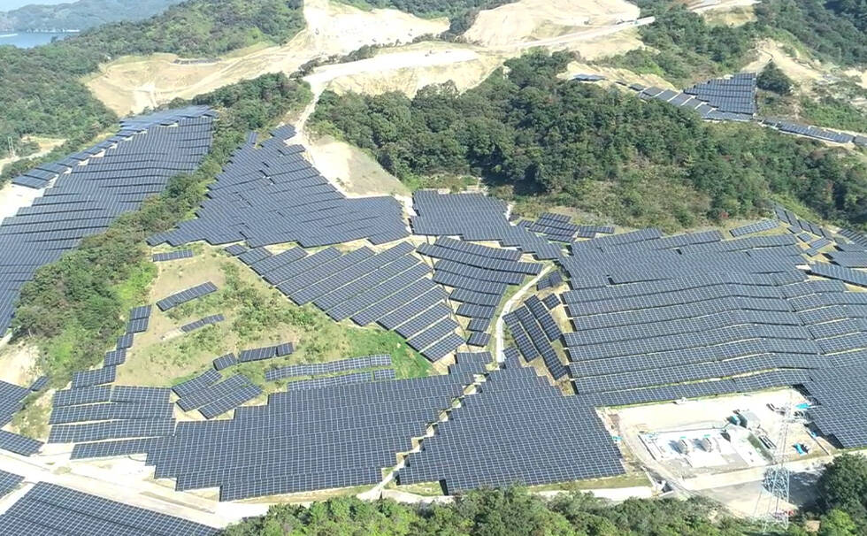 写真:太陽光発電