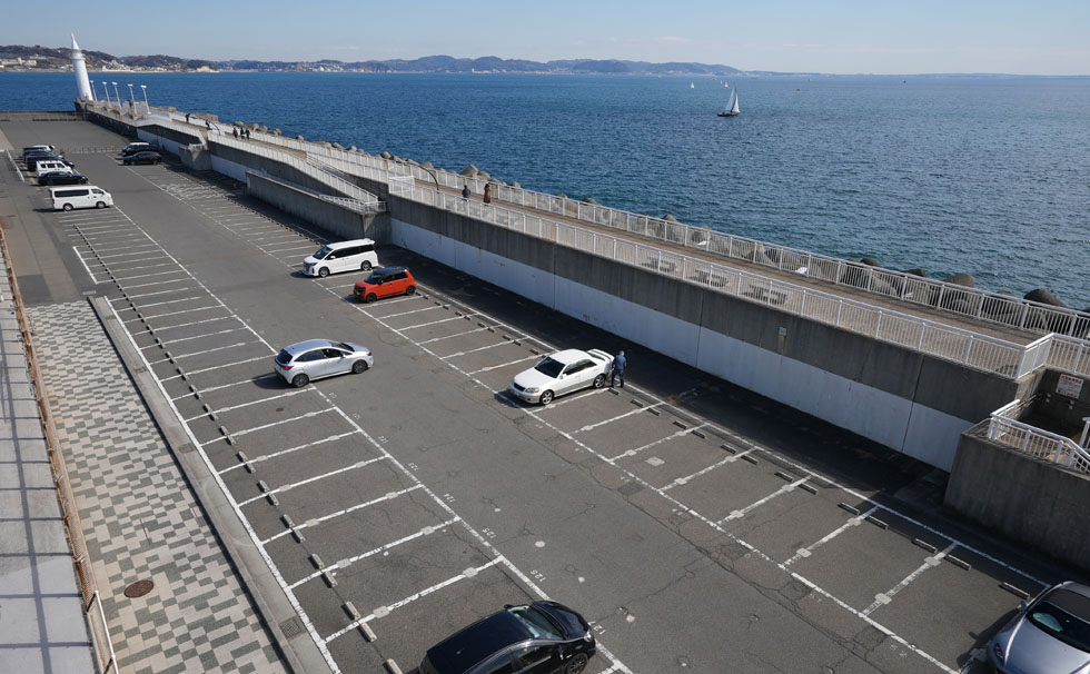 湘南港臨港道路付属駐車場