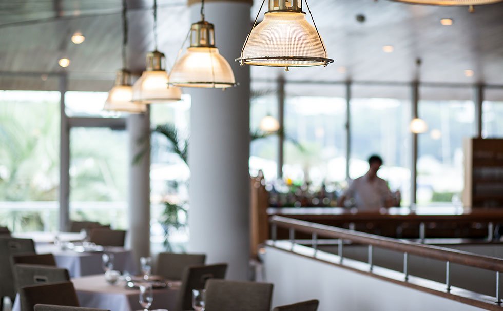 クラブハウスレストラン