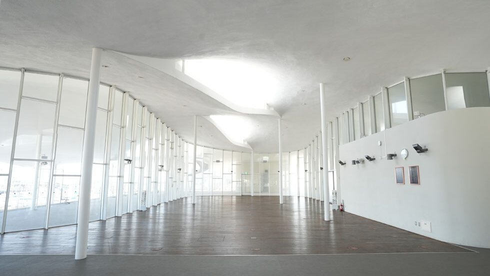 写真 江の島ヨットハーバー 大会運営室