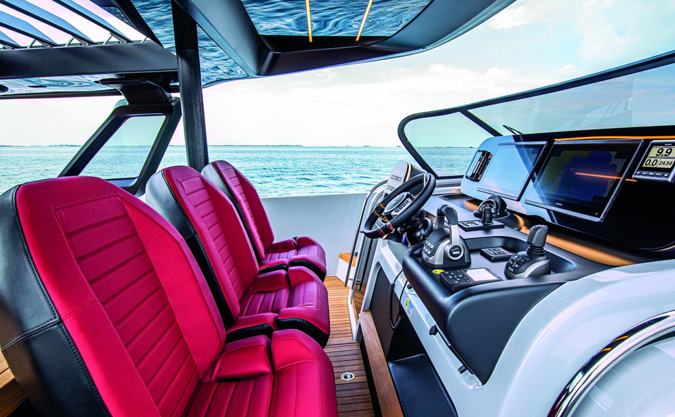 CRANCHI A46 Luxury Tender