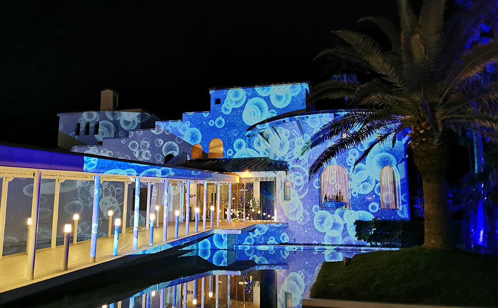 写真：プロジェクションマッピング