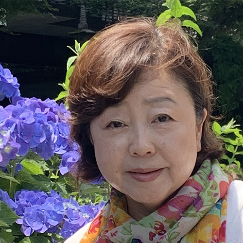 晋道はるみ氏(司会)