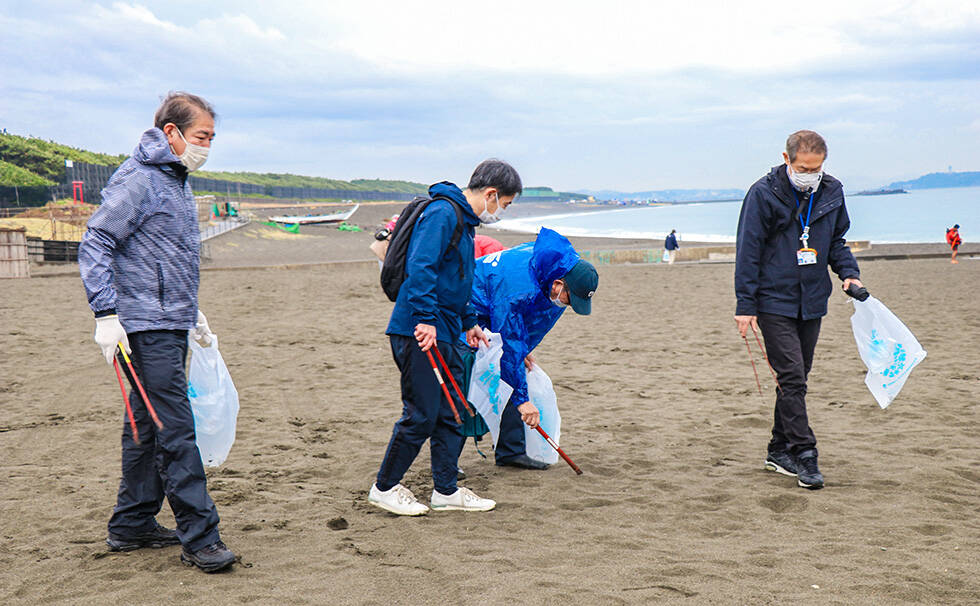 写真:リビエラ湘南ビーチクリーン