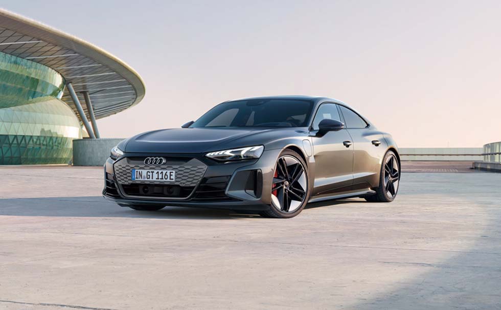 写真:Audi RS e-tron GT