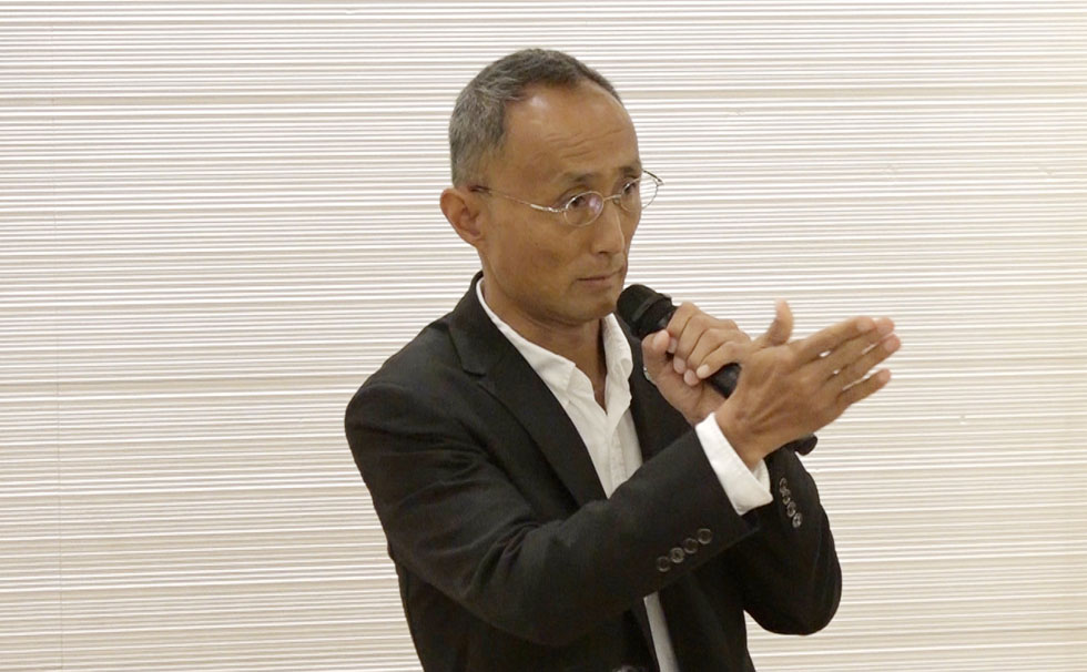 写真:川廷 昌弘氏