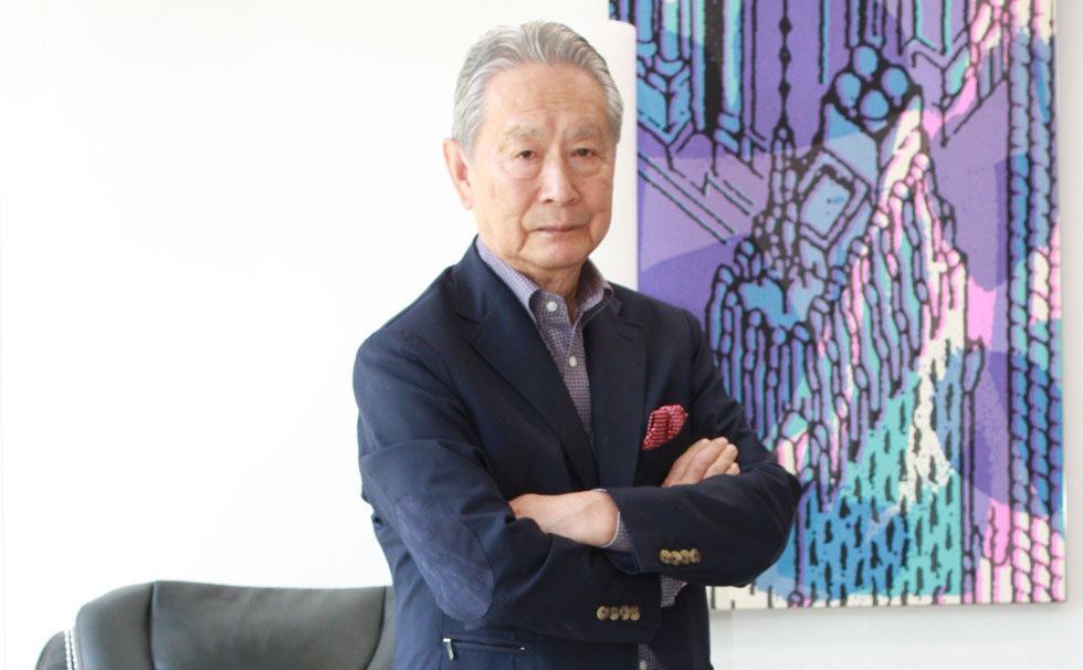 写真:出井伸之氏