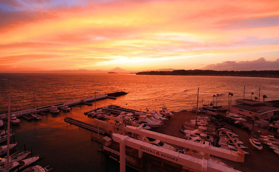 写真：「リビエラ逗子マリーナ」　夕焼け