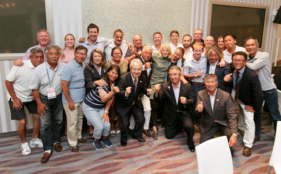 写真:関連レセプションパーティの様子