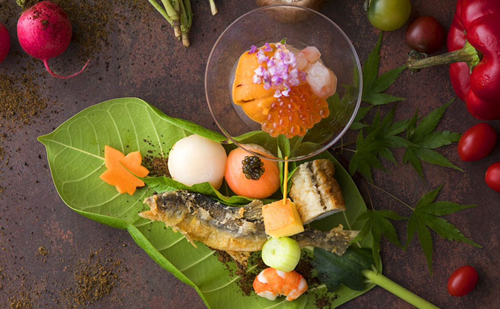 写真:プライベート感あふれる個室での食事会