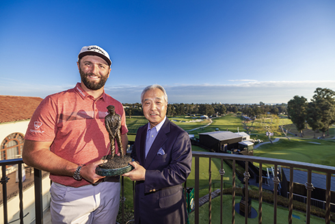 写真：ジョン・ラーム