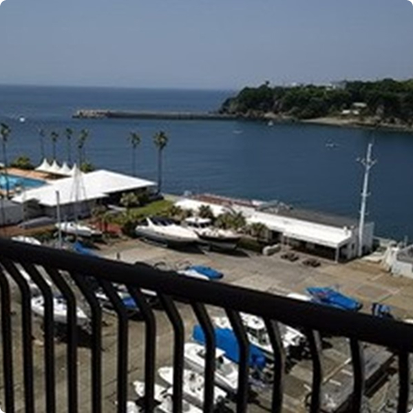 写真:シーボニア C棟 8階