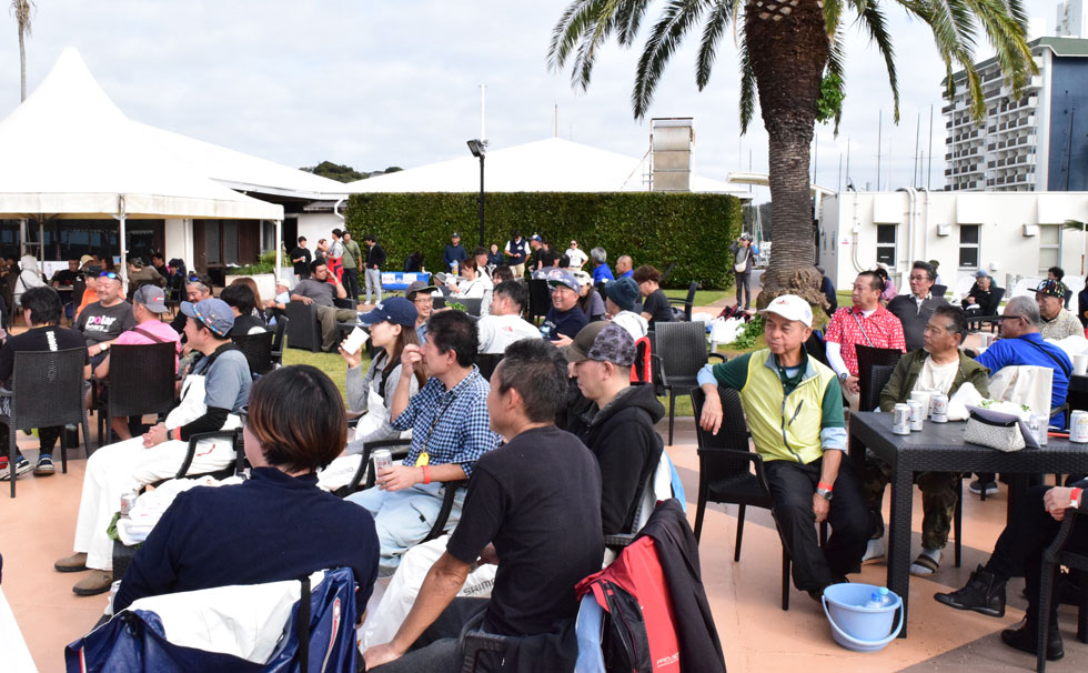 写真:フィッシングマスター 2024 ハギの様子