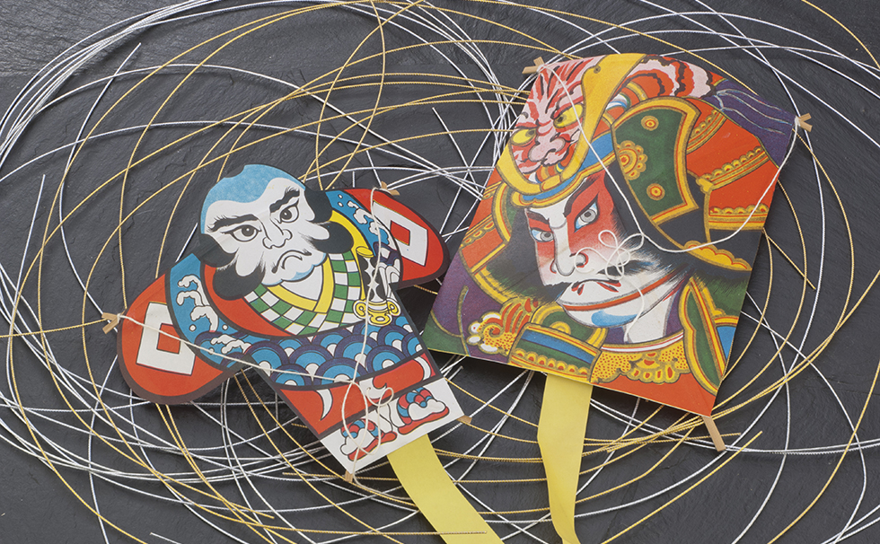 写真:凧づくり体験