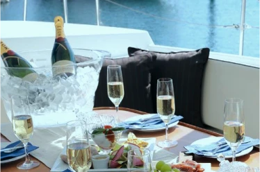 写真:ケータリング