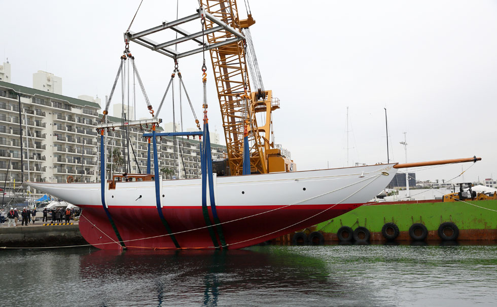 写真:シナーラ着水