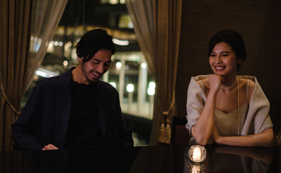 写真:CAPTAIN'S BAR