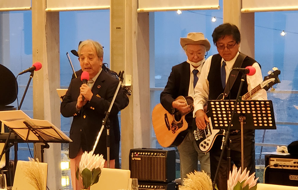 写真:鈴木茂晴氏