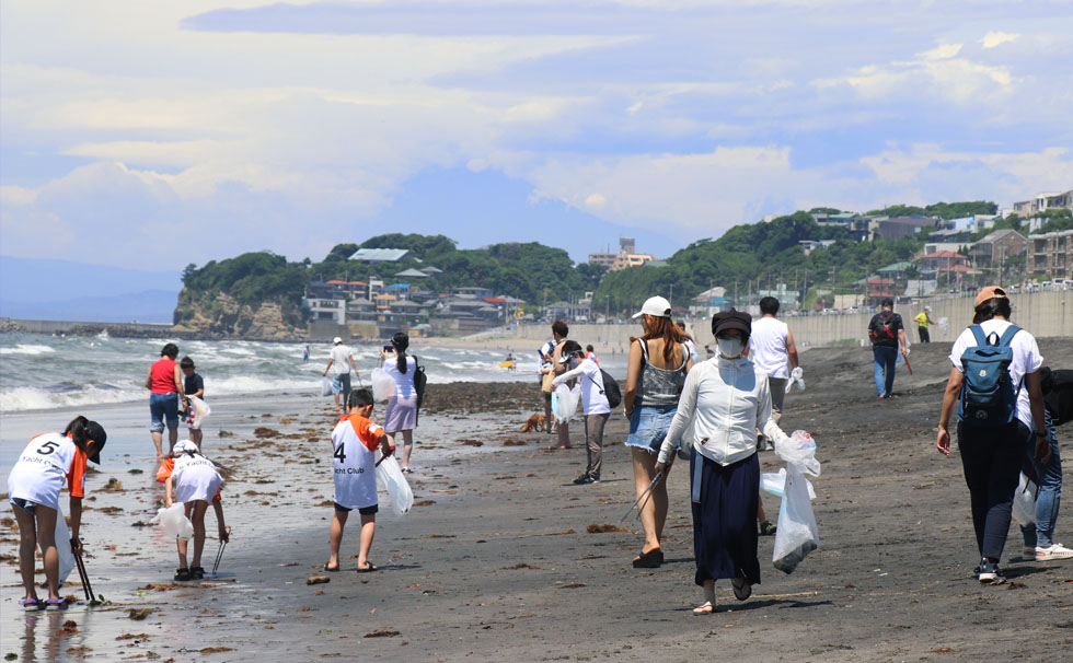 写真：リビエラ湘南ビーチクリーン