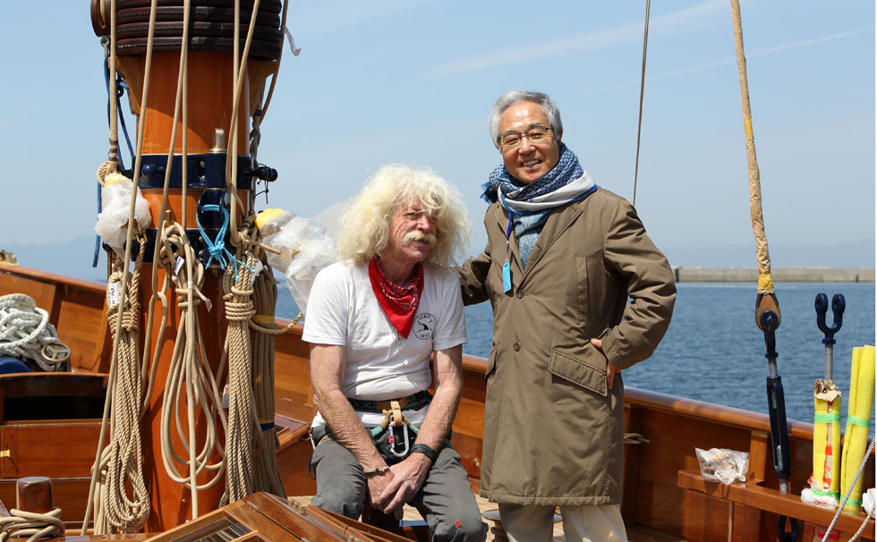 写真:シナーラ 代表、渡邊曻