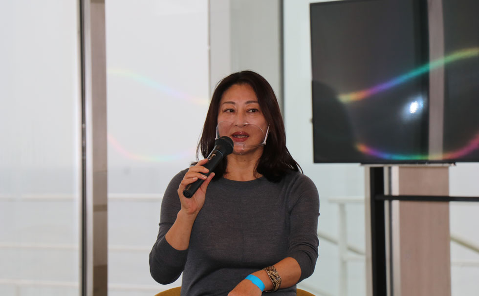 写真:甘糟 りり子氏