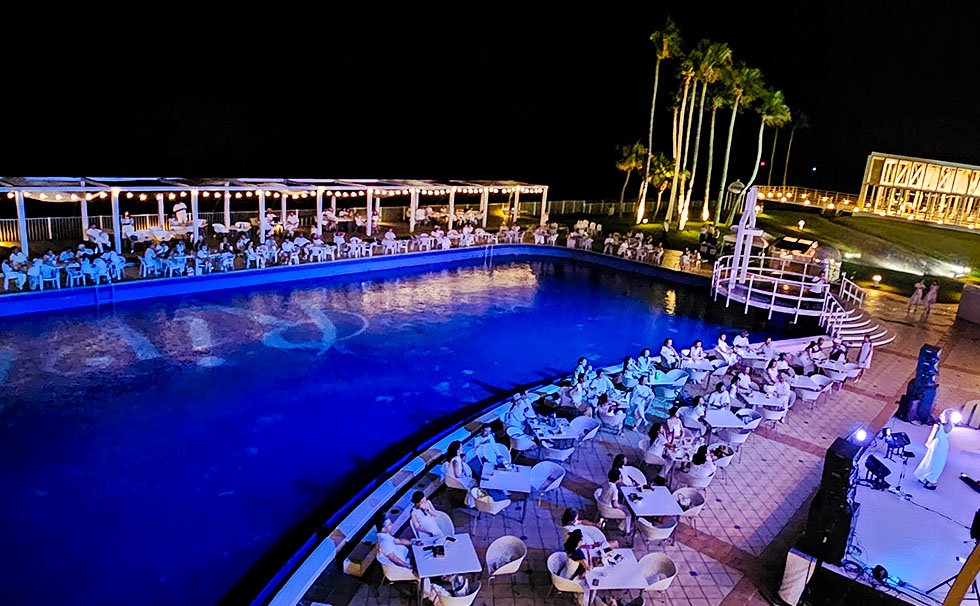 写真:ホワイトパーティー in リビエラ逗子マリーナ