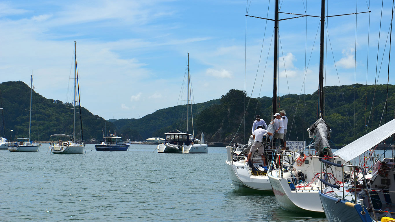 画像:下田ハーバー