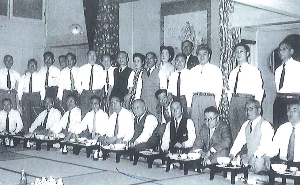 写真:奇跡の再興から盛業へ