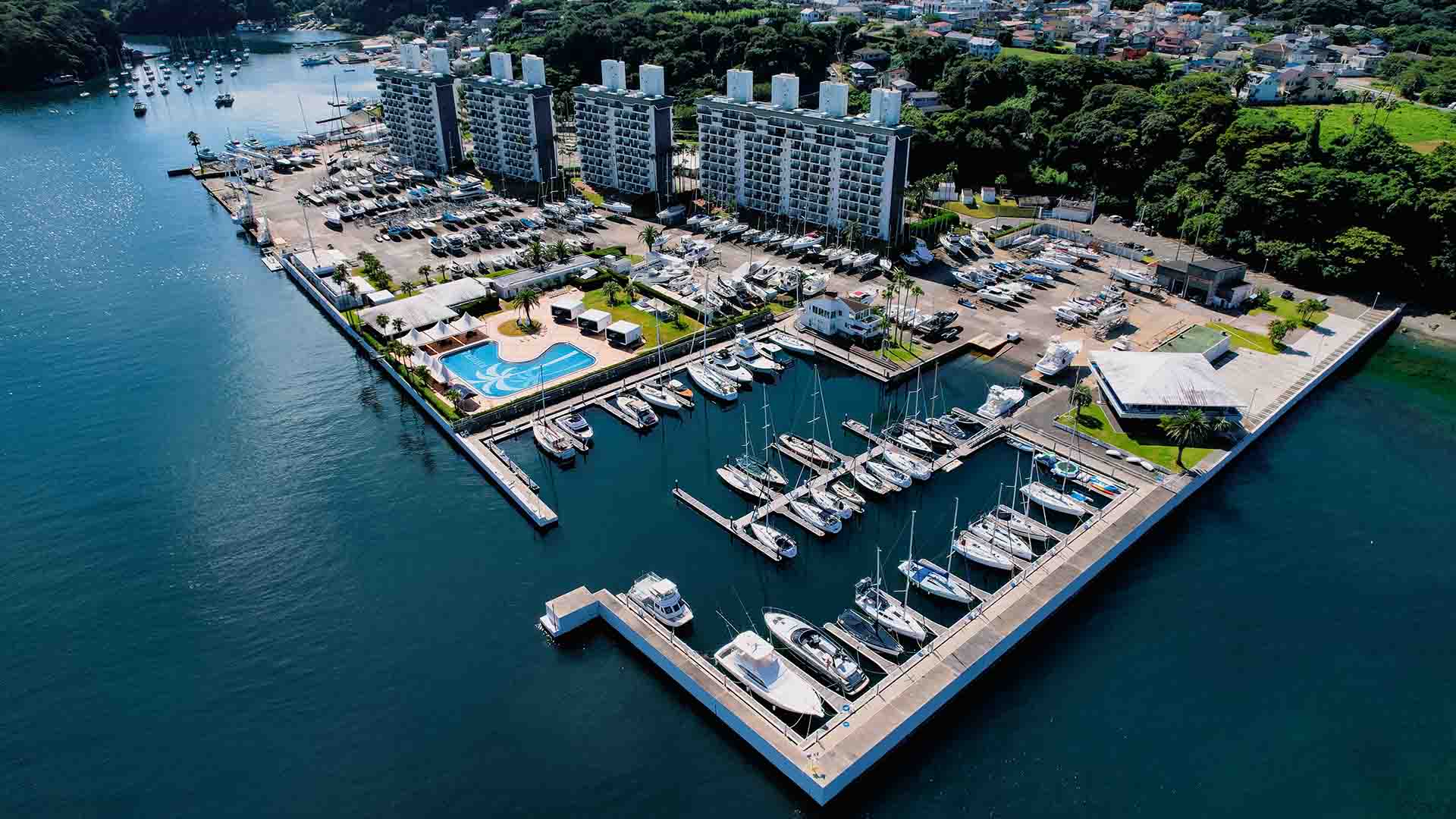 写真:リビエラシーボニアマリーナ 空撮